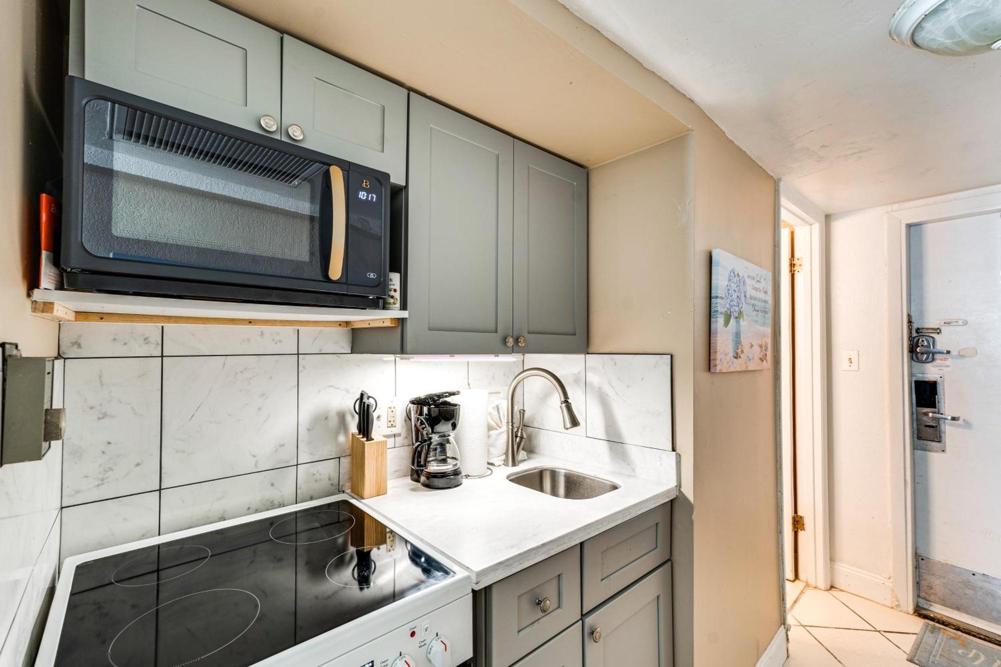 Daytona Beach Resort Studio With Beach Access! Buitenkant foto